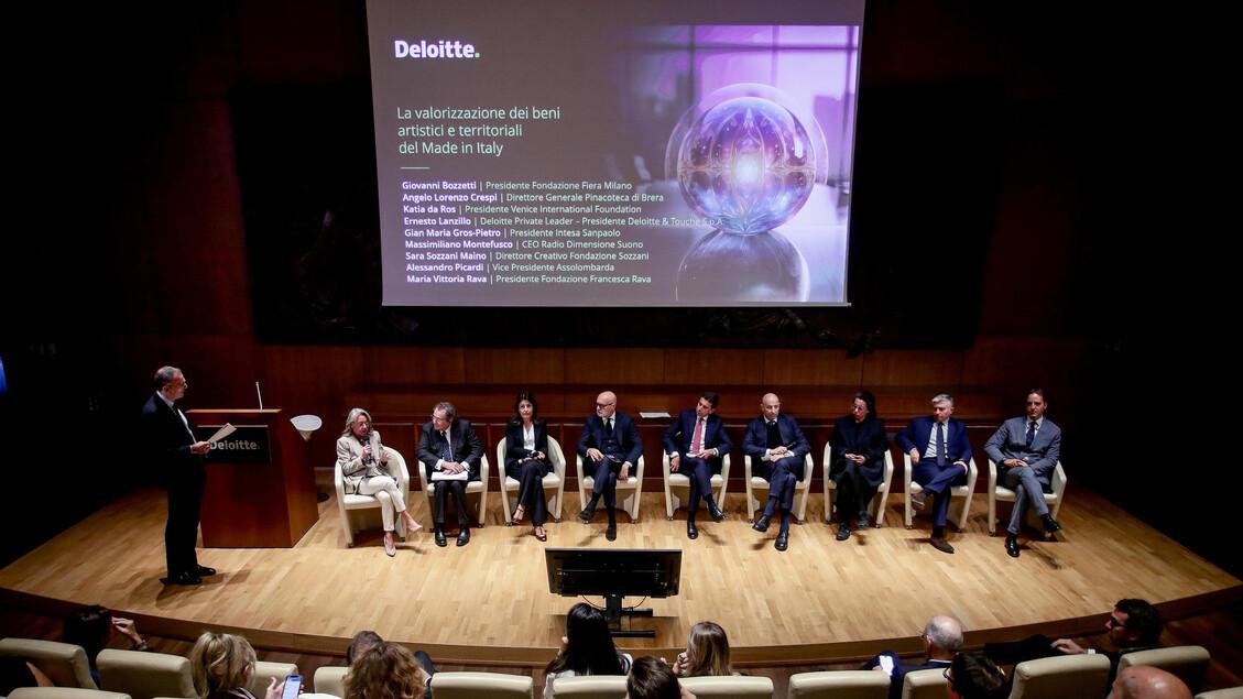 Il progetto Deloitte è il futuro del Board in italiano - signora -