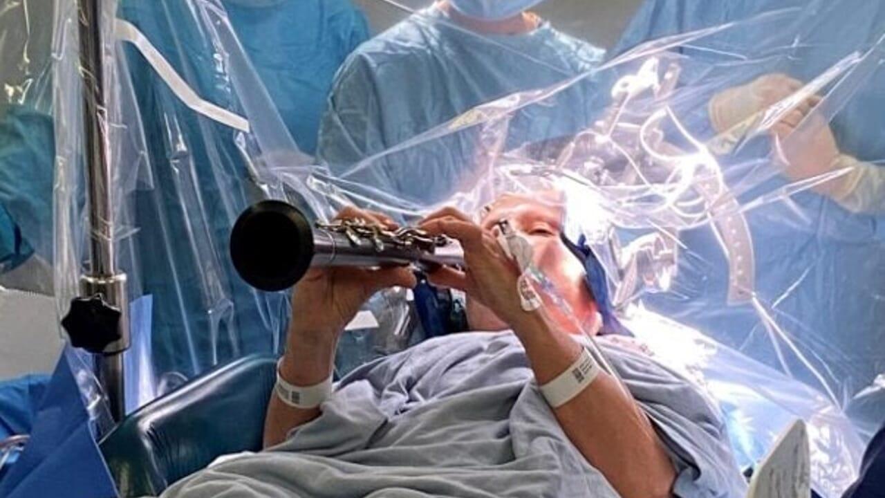 She plays the clarinet during brain operations: how Denise regained movement