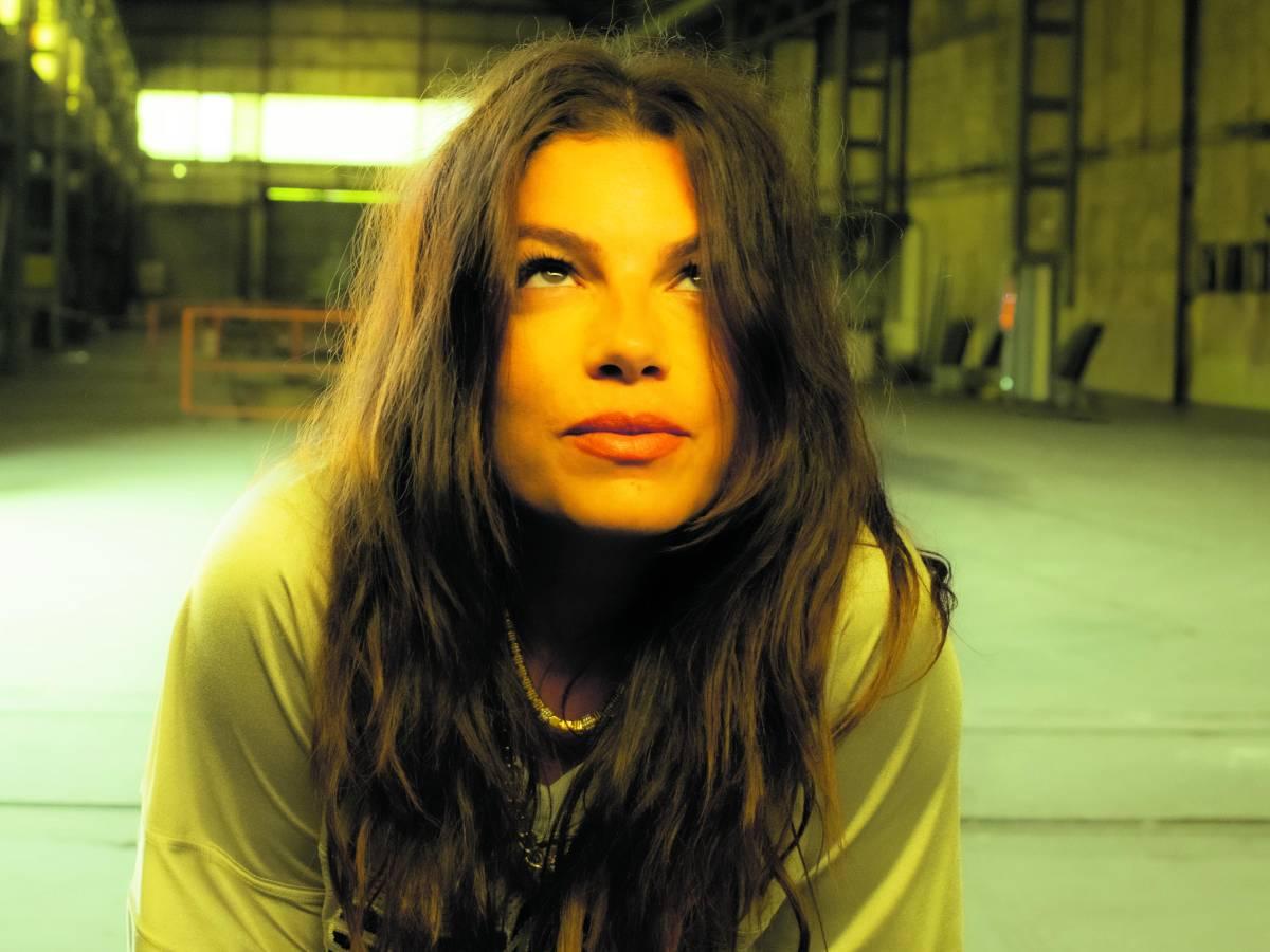 Emma Marrone: Scusate, non sto bene.Ritorno al top dopo 12 anni - il Giornale