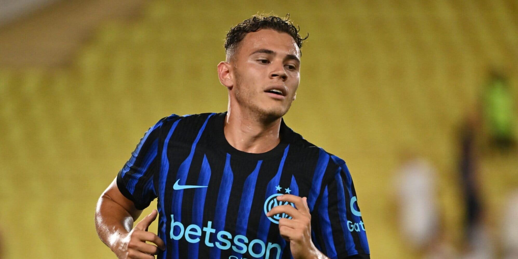 STALLEY ASLLEII, Cailani (L'interpretazione è salvata con la distanza: l'idea de...