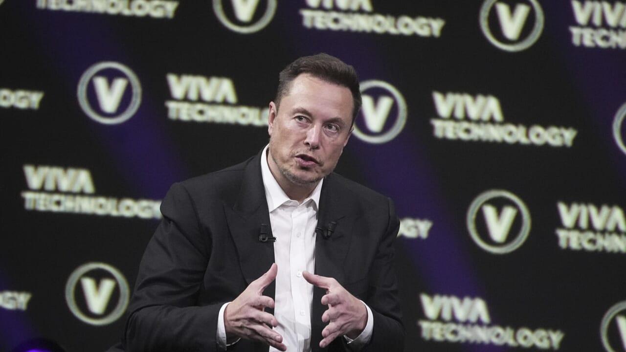 Tesla vuole essere un alimentatore britannico, 